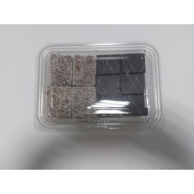 KOLÁČ MIX SACHER KOCKA/KOKOSOVÉ JEŽE 320g